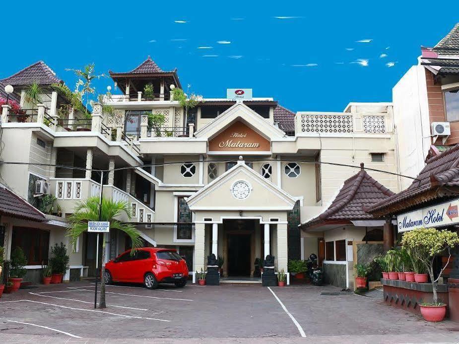 Mataram Hotel Yogyakarta Exterior foto